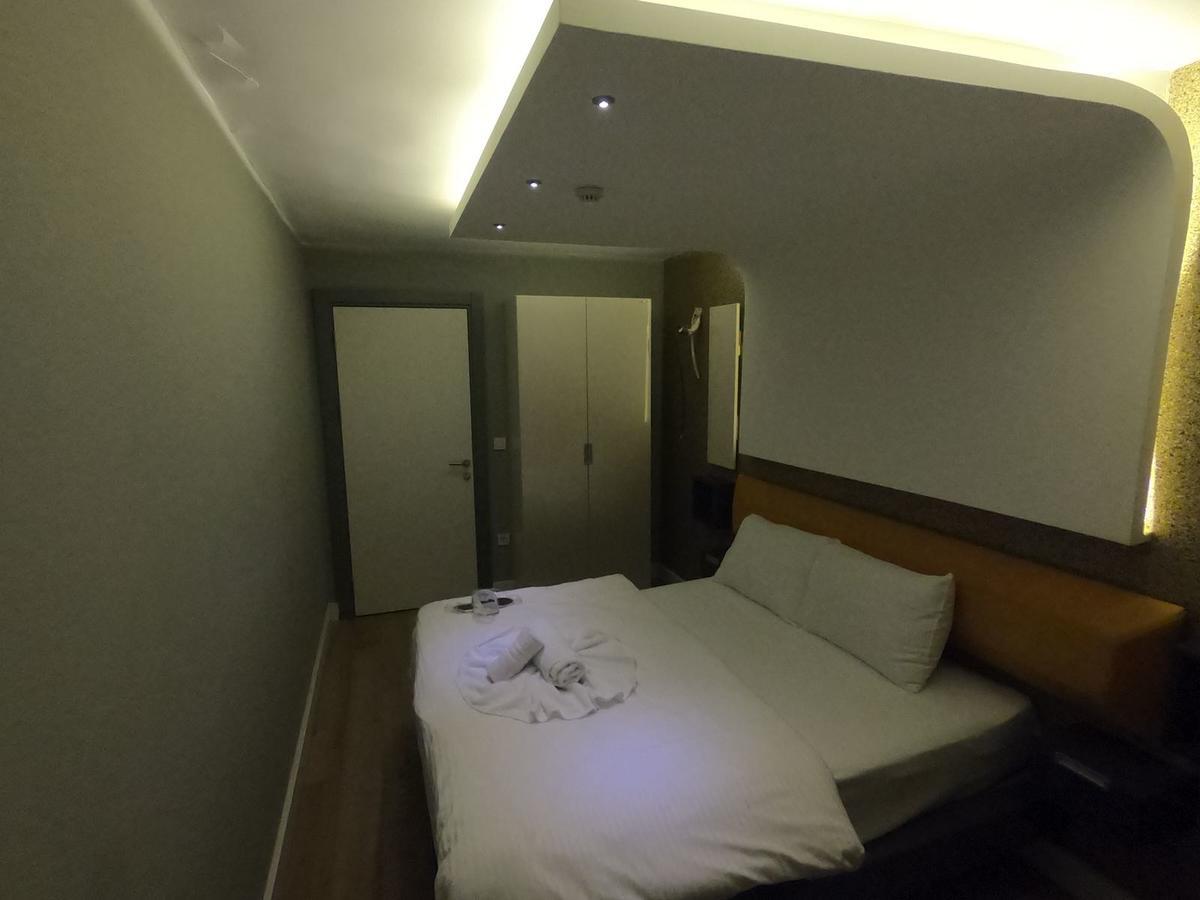 Corner Park Suite Hotel Istanbul Exteriör bild